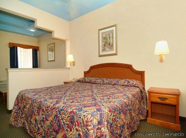 Regency Inn And Suites Humble Pokoj fotografie